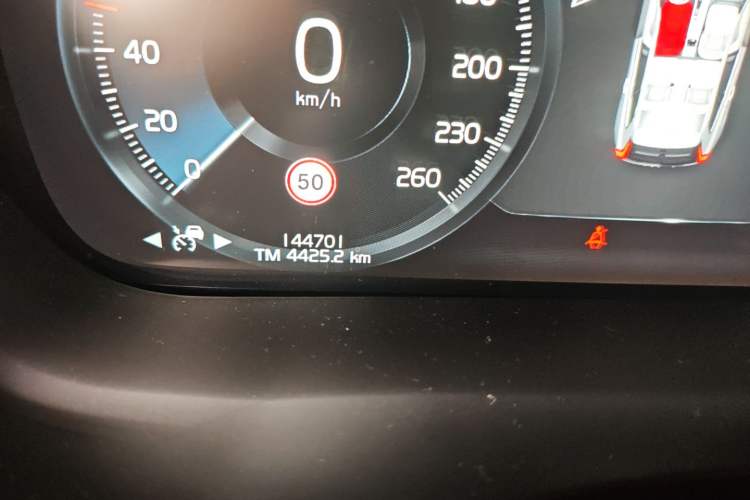 Used Volvo XC60 New Energy 2019 T8 E-Drive Hybrid Intelligent Luxury Sport Edition China V Standard
