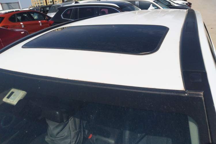 Used Haval M6 2019 1.5T DCT Two-Wheel Drive Value Edition China VI Standard Roof