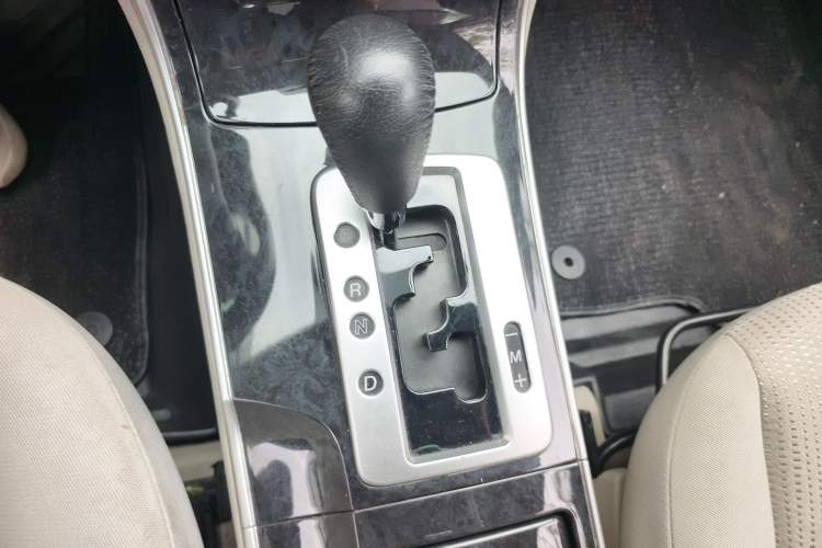 Used Mazda 6 2011 2.0L Automatic Fashion Edition Gear Lever