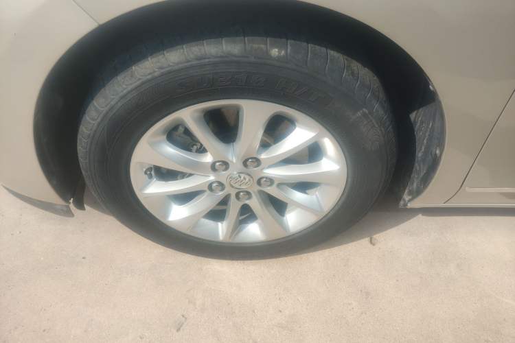 Used Buick GL8 2018 ES 28T Comfort Model China VI Standard