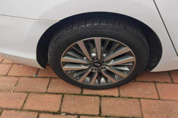 Used Hyundai Mistra 2017 1.8L Automatic Smart GLS China V Standard Right Rear Wheel Hub