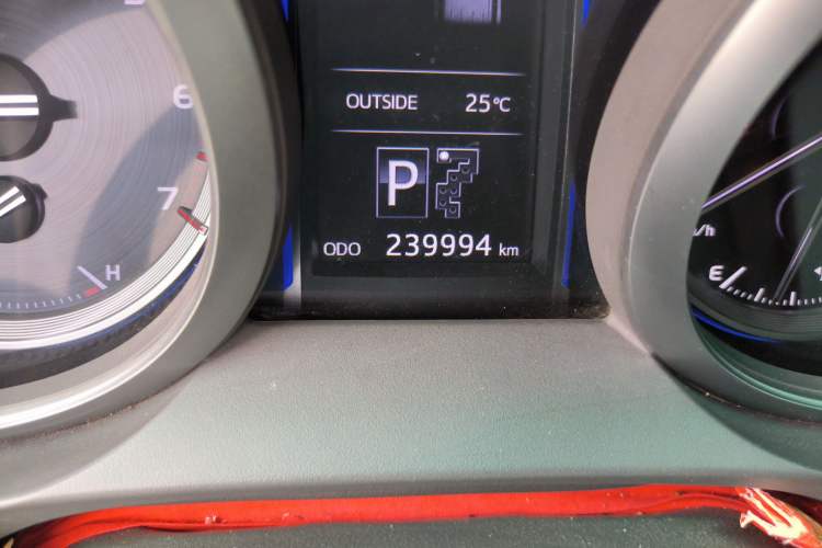 Used Toyota Prado 2014 2.7L Automatic Luxury Edition