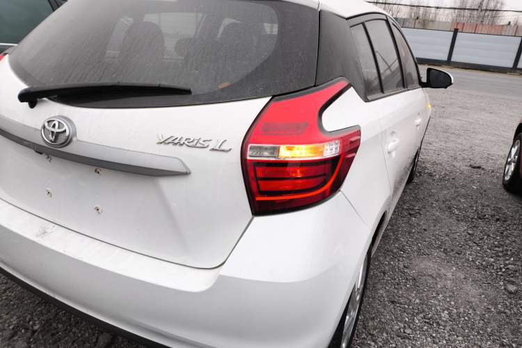 Used Toyota YARiS L Zhi Xuan 2016 Revised 1.5E CVT Charming Edition
