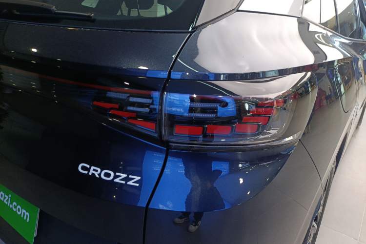 Used Volkswagen ID.4 CROZZ 2025 Pure Edition
