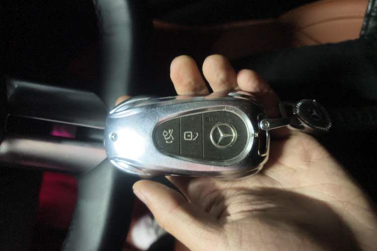 Used Mercedes-Benz GLC 2023 Refreshed GLC 300 L 4MATIC Dynamic Edition 5 Seats
