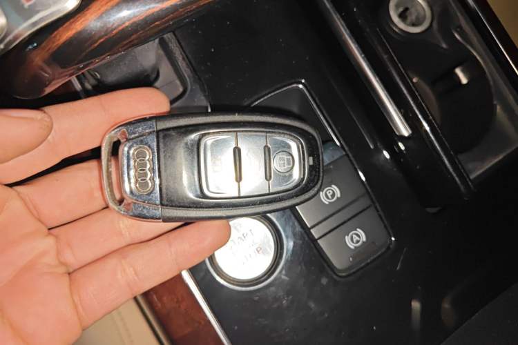 Used Audi A8 2013 A8L 50 TFSI quattro Luxury Model Vehicle Key