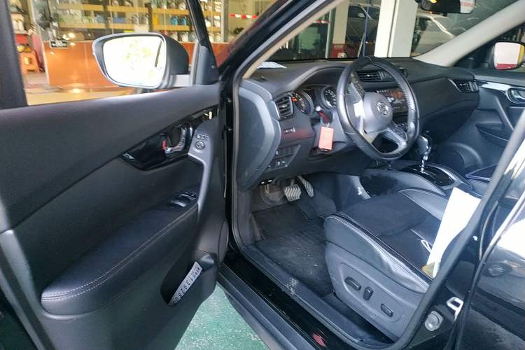 Used Nissan X-Trail 2021 2.0L CVT 2WD XL ITS SmartConnect Comfort Edition Driver Seat