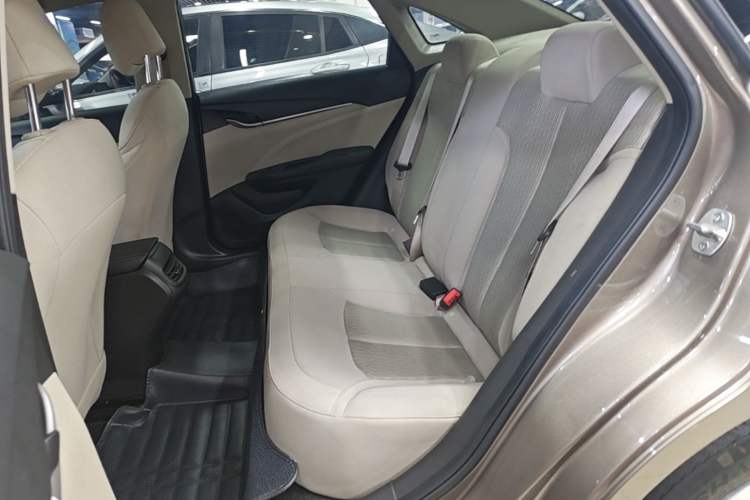 Used Buick GT 2019 15T Dual-Clutch Advanced Version China VI Standard
