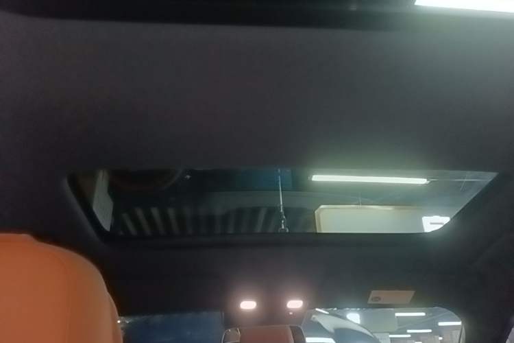 Used Li Auto L8 2025 Max Smart Refresh Edition
