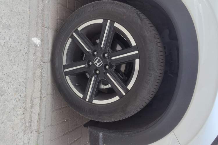 Used Honda Vezel 2023 1.5L CVT Elite Edition Right Front Wheel Hub