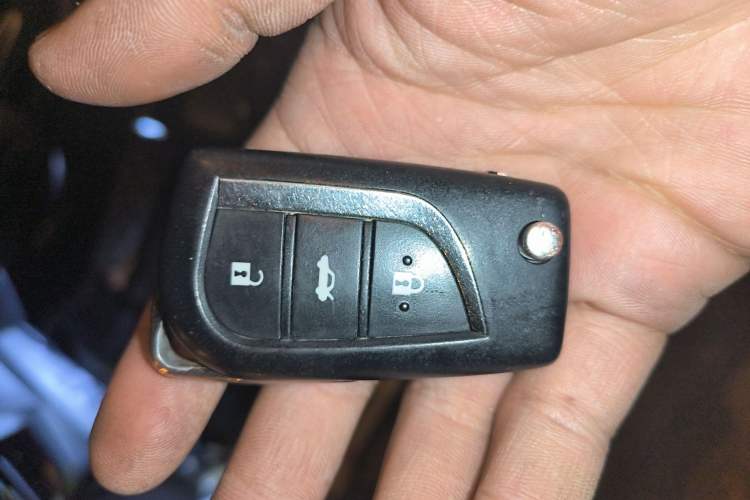 Used Toyota Levin 2016 1.6G CVT Elite Edition Vehicle Key