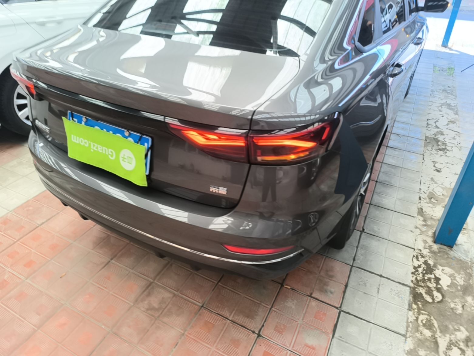 Geely Auto Emgrand 2025 4th Generation 1.5L CVT Longteng Edition — снимка 9