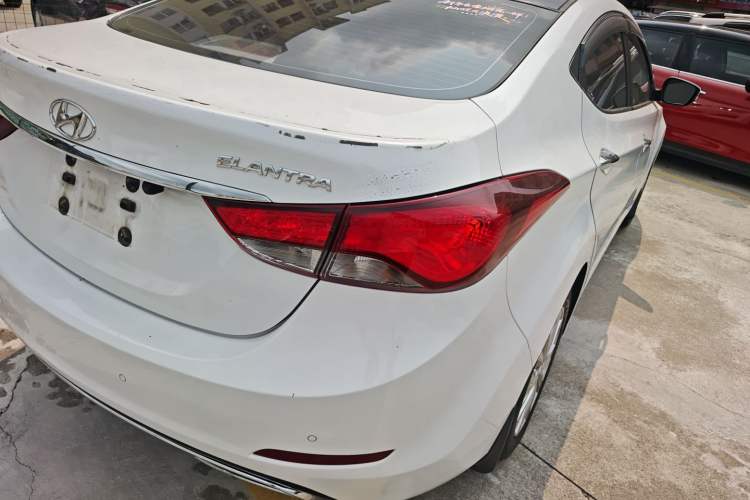 Used Hyundai Elantra (5th Generation / Langdong) 2016 1.6L Automatic Prestige Model