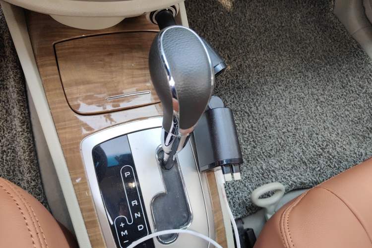 Used Buick Excelle 2015 1.5L Automatic Classic Model Gear Lever