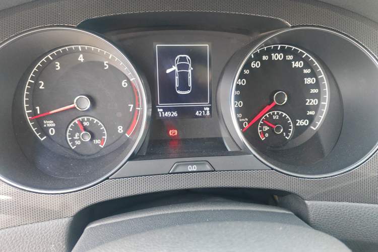 Used Volkswagen Golf Sportsvan 2016 230TSI Automatic Trend Edition
