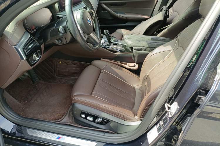 Used BMW 5 Series 2021 530Li Luxury Edition M Sport Package
