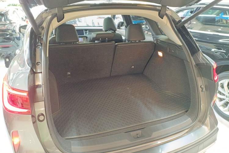 Used Infiniti QX50 2022 2.0T Two-Wheel Drive Navigation Edition