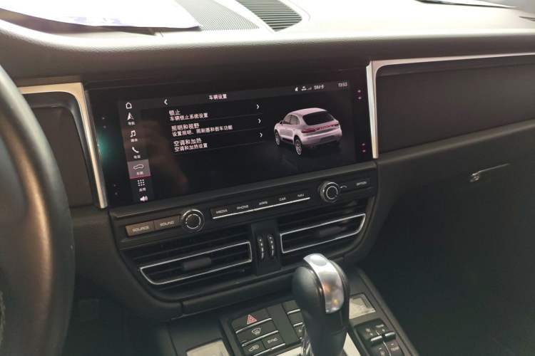 Used Porsche Macan 2018 Macan 2.0T