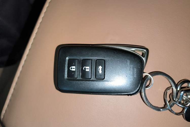 Used Lexus ES 2015 200 Elite Edition Interior 1