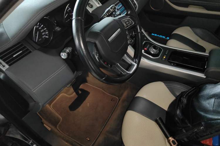 Used Land Rover Range Rover Evoque (Import) 2015 2.0T 5-Door Ignite Edition
