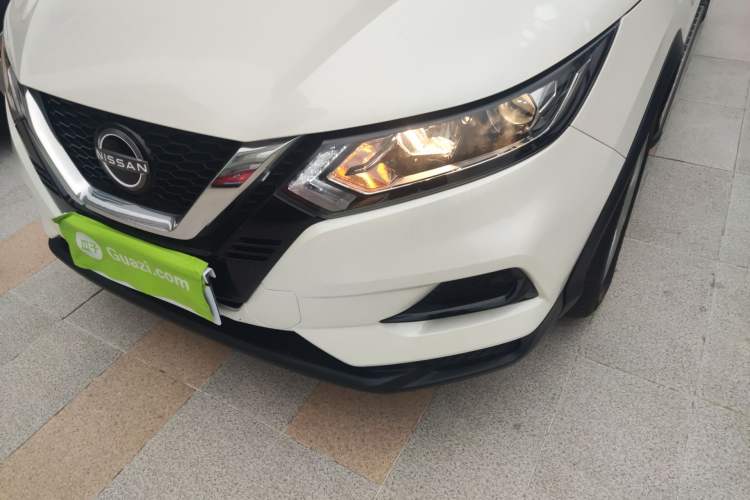 Used Nissan Qashqai 2023 Classic 2.0L CVT XV Comfort Edition Left Front Headlight