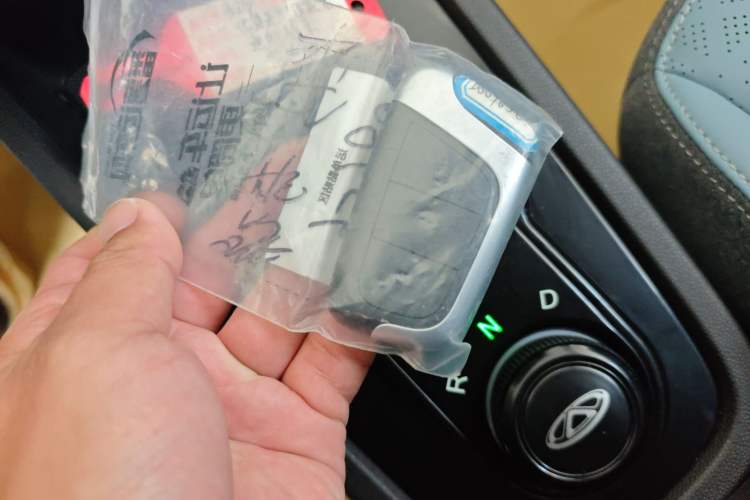 Used Chery QQ Little Ant 2024 Revised Version Youth Edition 251 km True Love Edition 25.05 kWh