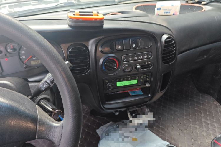 Used JAC Group Refine 2015 2.0L Shuttle Gasoline Long-Wheelbase Comfort Version HFC4GA3-3D
