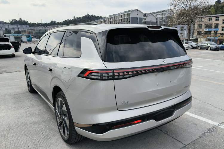 Used Dongfeng eπ eπ008 2025 210 Ultra LikeYi Edition 5-Seater
