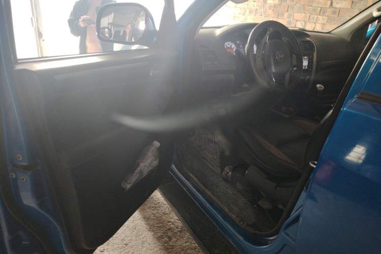 Used Foton Tunland 2018 2.4L E5 Two-Wheel Drive Elite Version Long Wheelbase 4G69S4M
