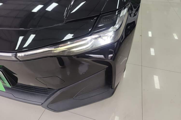 Used Toyota bZ3 2023 517 km Elite PRO Left Front Headlight