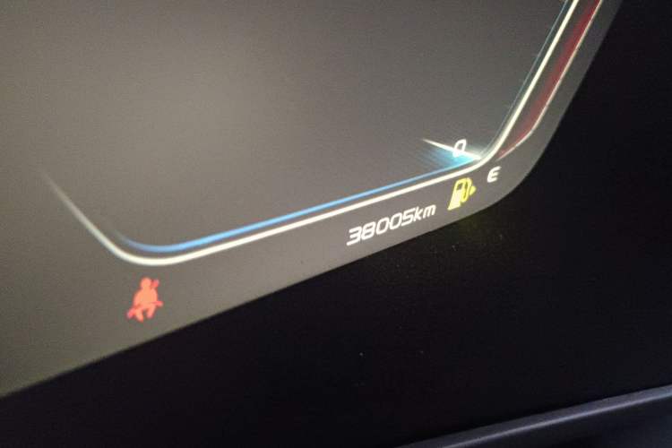 Used Geely Auto Preface 2021 2.0TD Luxury Version Odometer Close Up