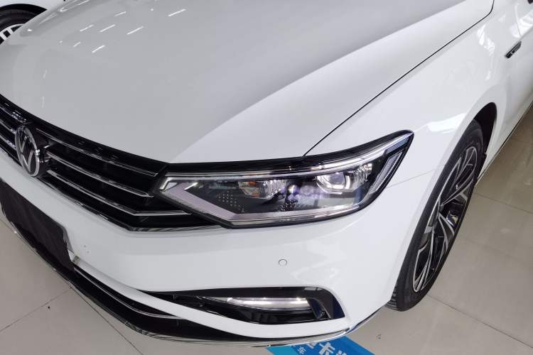 Used Volkswagen Magotan 2020 330TSI DSG Luxury Edition Left Front Headlight