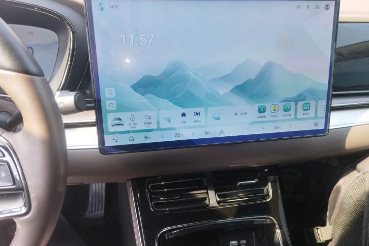 Used BYD Han 2024 EV Glory Edition 605KM Front-Wheel-Drive Premium Model