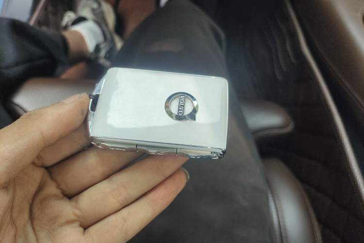 Used Volvo S90 2017 T5 Prestige Edition Vehicle Key