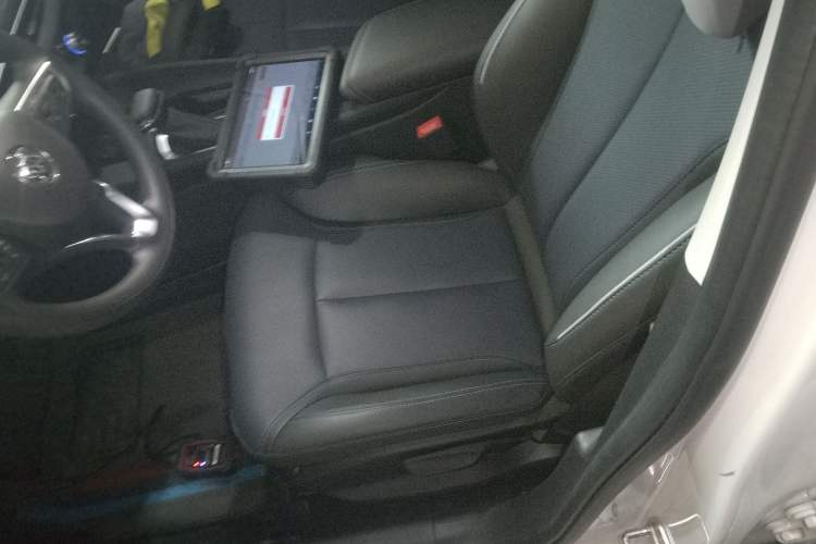 Used Buick Velite 6 2024 450km Range Commuter Version