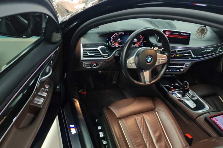 Used BMW 7 Series 2021 730Li M Sport Package