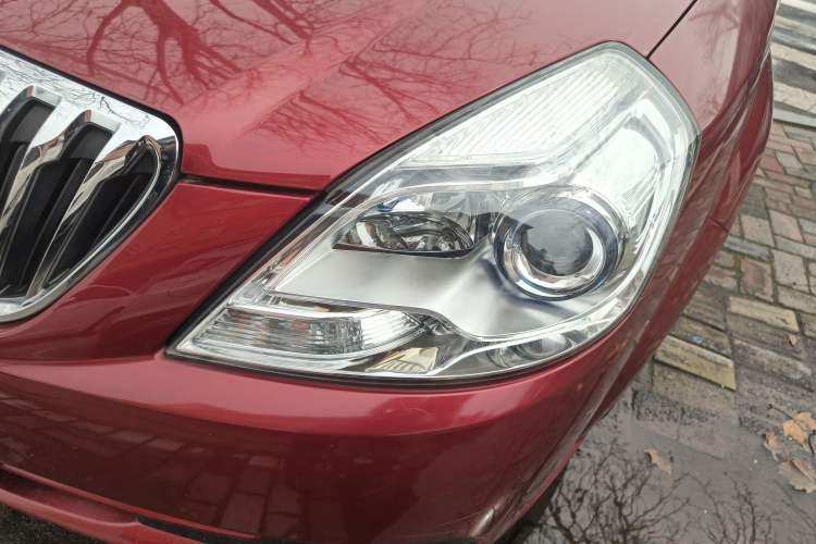 Used Buick Excelle 2015 1.5L Automatic Classic Model
