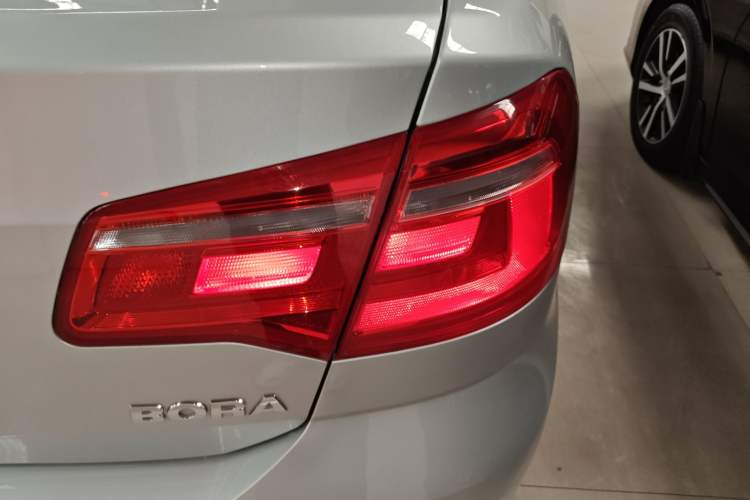 Used Volkswagen Bora 2014 1.6L Automatic Comfort Model
