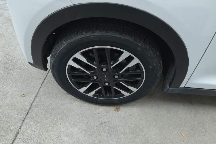 Used Chery QQ Little Ant 2022 Sweet Pink Edition Half-Sugar Version Lithium Iron Phosphate 30 kW 301 km
