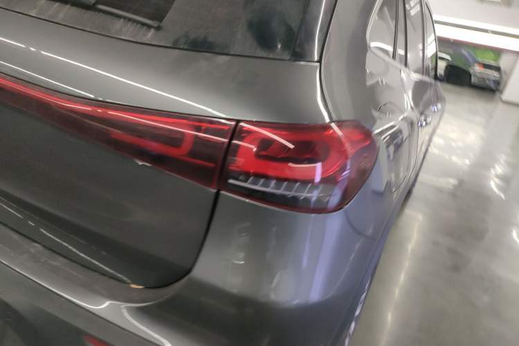 Used Mercedes-Benz EQA 2023-Year Restyled EQA 260