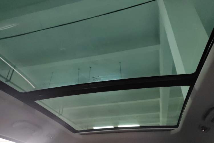 Used Wey VV6 2018 2.0T Two-Wheel-Drive Ultra-Luxury Version China V Standard