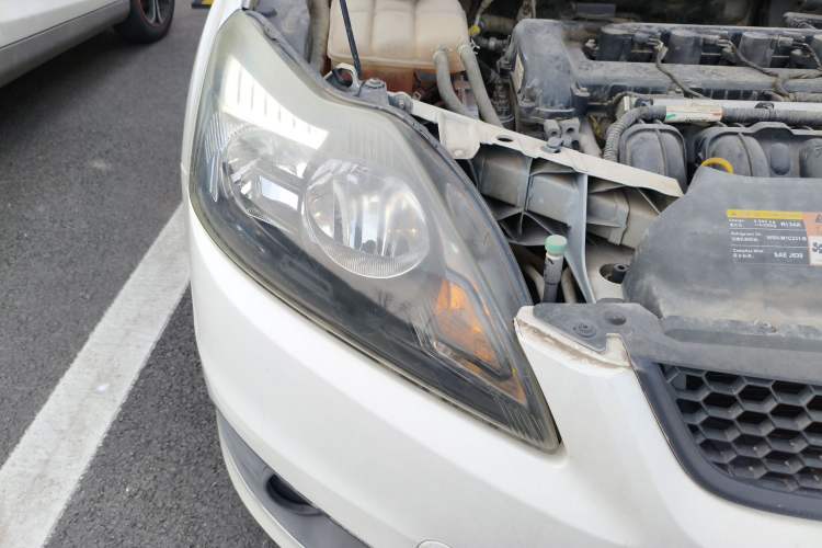 Used Ford Focus 2013 Hatchback Classic 1.8L Manual Base Model