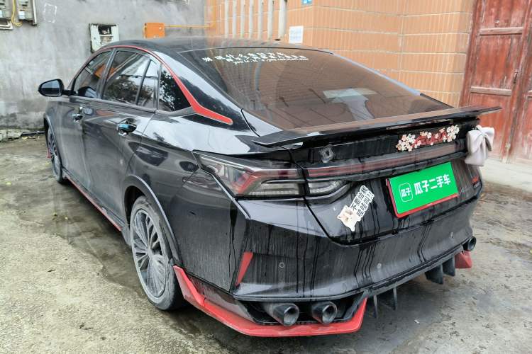 Used Dongfeng Aeolus Yixuan MAX 2021 1.5T Dark Night Sharp Edition Rear Left 45 Deg