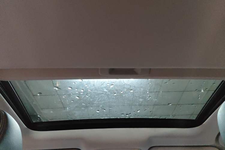 Used Infiniti Q50L 2018 2.0T Comfort Edition China VI Standard Headliner