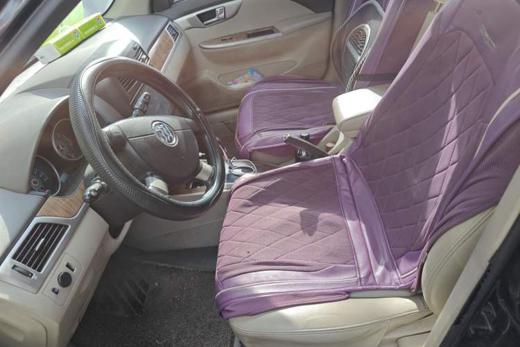 Used Buick Excelle 2015 1.5L Automatic Classic Model
