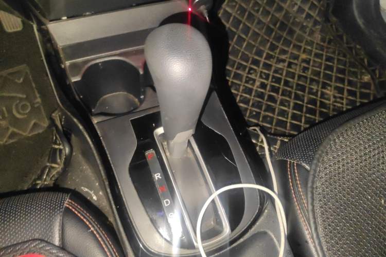 Used Honda Gienia 2017 1.5L CVT Comfort Version Gear Lever