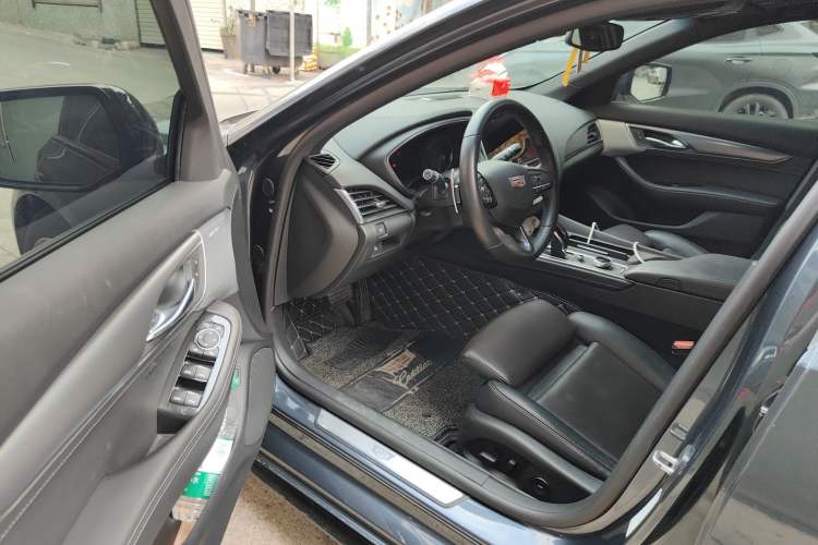 Used Cadillac CT5 2020 Updated 28T Leading Sporty Version Driver Seat