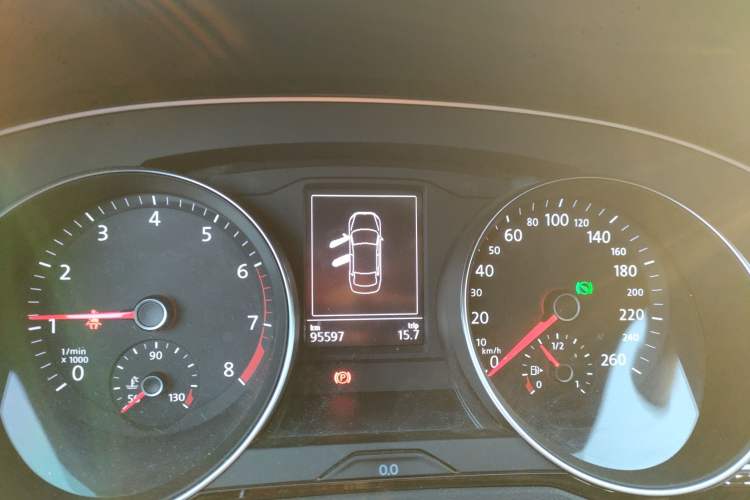 Used Volkswagen Magotan 2018 330TSI DSG Advanced Model Instrument Cluster