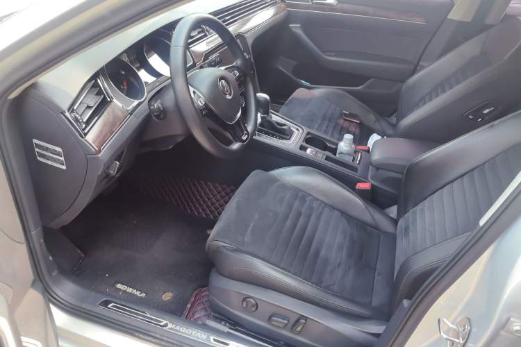 Used Volkswagen Magotan 2017 330TSI DSG Luxury Model Left Front Seat