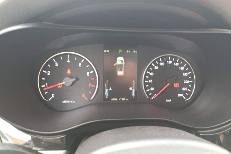 Used BYD Song MAX 2017 1.5T Automatic Smart Connect Prestige 7-Seater Instrument Cluster